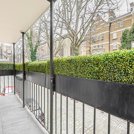 Modern 3 Bedroom Luxury House With Garage In Central London Bagian luar foto