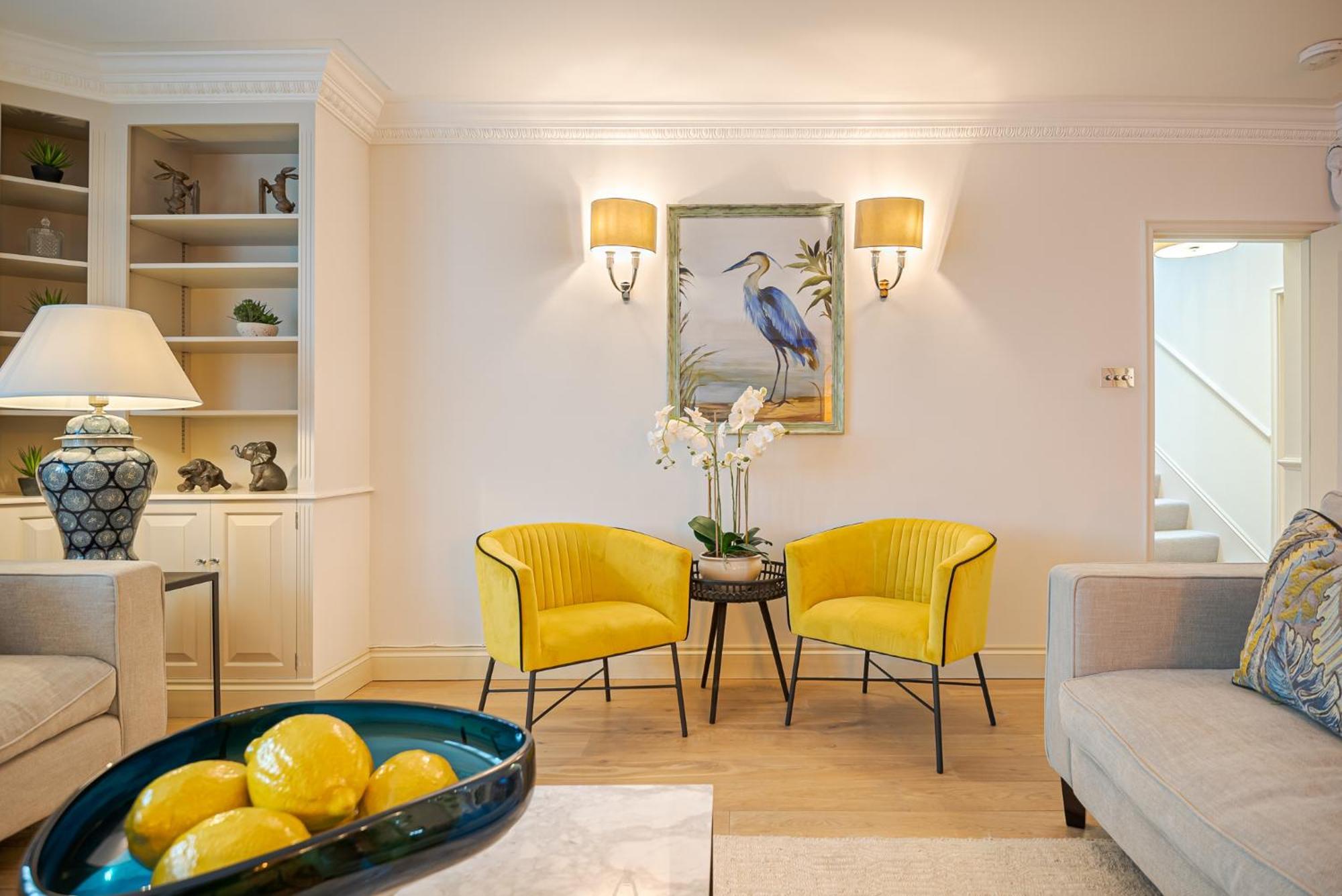 Modern 3 Bedroom Luxury House With Garage In Central London Bagian luar foto