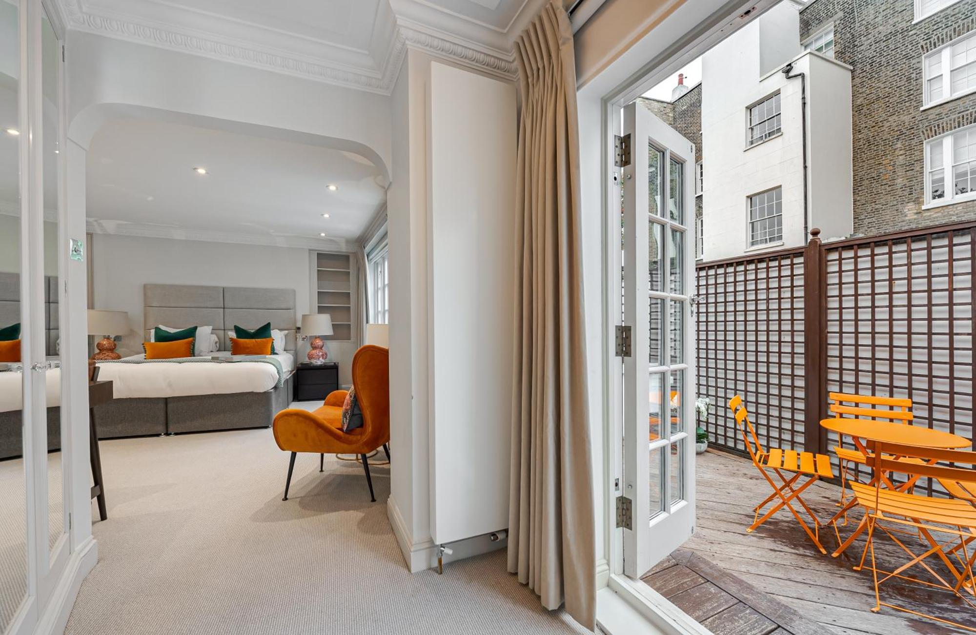 Modern 3 Bedroom Luxury House With Garage In Central London Bagian luar foto